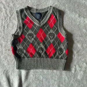 GAP - knit rayon blend vest with argyle pattern.  Size 0-3 months